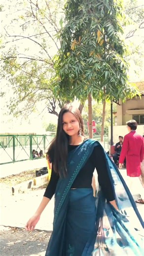 Just a soft moment in a busy world 🤌🏻✨