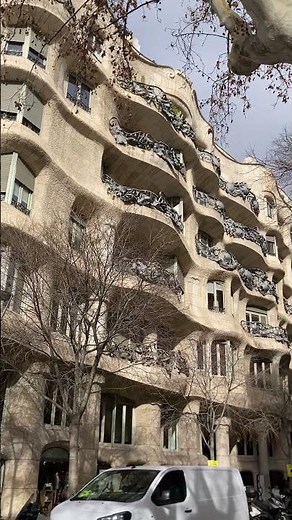 カサ・ミラ外観 #スペイン #バルセロナ #casamila #barcelona #spain #spaintravel