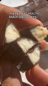 Meet banana fries!🍌🍟🍫 Banana Fries Recipe⬇️ Ingredients: -1 banana -1/3 cup Mega Chunks Instructions: -Slice banana into strips. -Dip in melted Enjoy Life Mega Chunks. -Let them cool in the fridge for 30 minutes and enjoy! #bananafries #chocolatebanana #frozentreats #allergyfriendly #allergenfree #easyrecipes #easysnack #dairyfree #healthysnacks #chocolatelover | Enjoy Life Foods