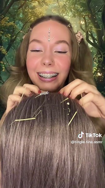 ASMR-Fee hilft dir mit deinen Haaren 🧚🏻‍♀️✨💆🏼‍♀️ #ASMR #roleplay #germanasmr #asmrdeutsch #personattention #hairplay #einschlafen #scalp