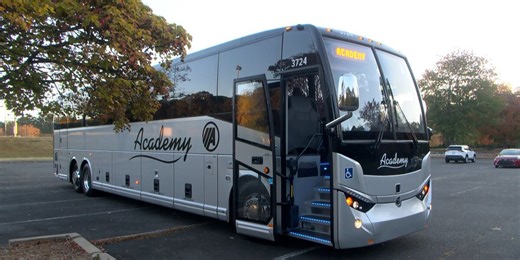 ‘All aboard for fair maps’: Democrats bus from Charlotte to Raleigh protesting congressional redraw