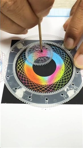 easy spirograph scratch! #spirograph #relaxing #drawingideas #satisfying #shorts #asmr #newshorts