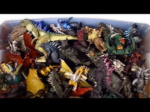 HUGE BOX GODZILLA KING OF THE MONSTERS TOYS!! 50 Gallon Box Action Figures Unboxing WD Toys