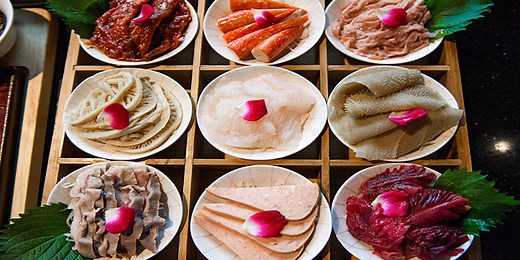 What are the differences between Western and Chinese food? [2025] | QAQooking.wiki