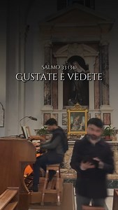 🎶 Gustate e vedete - Fabio Massimillo (n. 1985) 🎹 @fromtheapse Oggi vi proponiamo questo canto di lode, ispirato al Salmo 33 (34), uno dei salmi sapienziali più significativi del Salterio. Il salmo, attribuito a Davide e legato all’episodio della sua liberazione davanti ad Abimèlec, unisce rendimento di grazie, esortazione e insegnamento, sottolineando che la vera beatitudine consiste nel rifugiarsi in Dio e nel riconoscere la sua bontà in ogni tempo della vita. Il compositore di questa versio