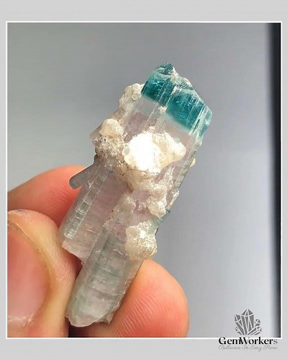 Tourmaline Crystal Specimen 39 ct - Collector Mineral Piece