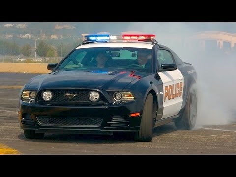 The One With The Ford Mustang 5.0 Police Car! - World's Fastest Car Show Ep 3.24