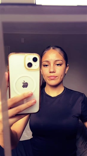 How to Remove Lash Extensions Easily