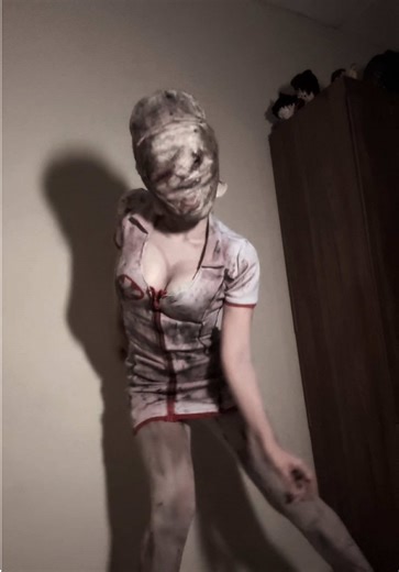 | Silent hill nurse cosplay 🩺🥀| #silenthill #silenthillnurse #silenthillcosplay #nurse #silenthill2