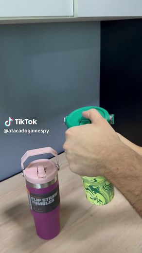 Stanley Flip Straw Tumbler: Tu Aliado Contra el Calor