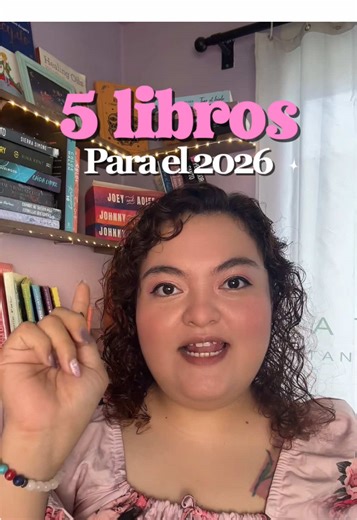 5 LIBROS que me dejaron emocionalmente🔥 Si amas el romance intenso, el dark romance, las historias crudas y los libros que te hacen sentir demasiado… guarda este video 📌 📚 Padre de sangre – Sierra Simone 📚 La luz más brillante del cielo – Lisina Coney 📚 Binding 13 – Chloe Walsh 📚 Keeping 13 – Chloe Walsh 📚 A oscuras – Navessa Allen ¿Cuál ya leíste o cuál te llama? 👀✨ #BookTok #Romance #DarkRomance #Libros