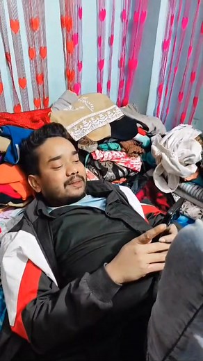 বউ বিরক্ত করছে..😋😋.. #video #viral #fb #block #videoviralシ #BlockbusterBliss #videochallenge #video #viral #training 😋😋😋 | Mahbud Anju Khan