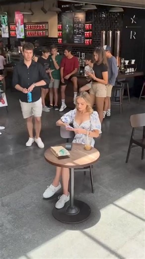 Best Magic Tricks  勞 | Discovery cbr | Facebook