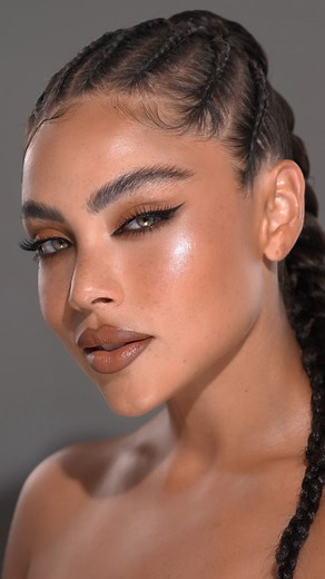 Florian Füll | Hair & Makeup Tutorials on Instagram: "Rate this Look from 1-10🥰🙏🏻🥹 You asked for a Tutorial, here we go🫶🏼 Beauty @va__nessa.g Makeup @shari.mua Hair by me #hairtutorial #makeup #viral #explorepage"