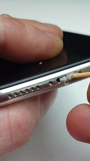 cleaning your iphone takes 2mins