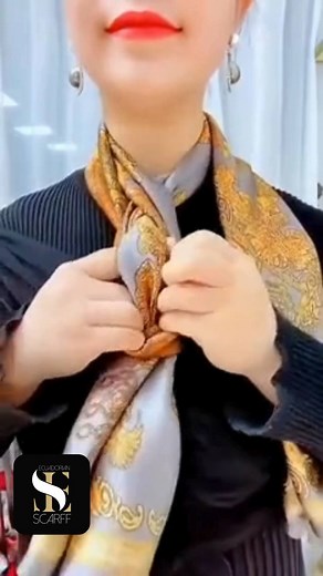 2M views · 10K reactions | Easy and stylish #scarf tutorial. www.ecuadorianscarff.com #model #fashionblogger #photography #beautiful #photooftheday #beauty #follow4followback | Ecuadorian Scarff | Facebook