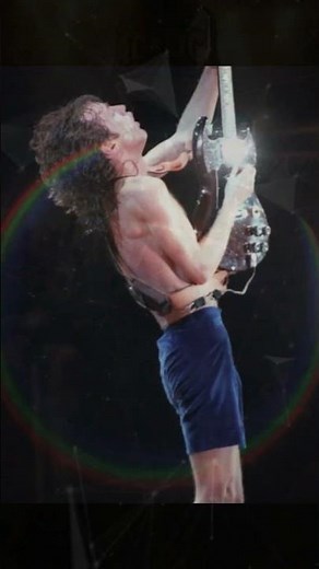 AC/DC – The Bell That Shook the Arena