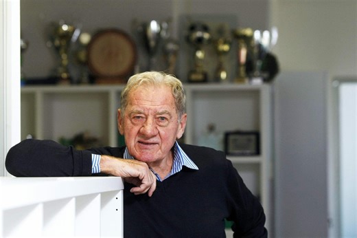 Umro je Milan Mandarić. Rođen u Gospiću, bježao je od Tita i postao jedan od najbogatijih Srba