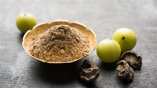 Raw Amla vs Amla Powder vs Dried Amla: What's Best For Your Health?