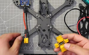 FETtec Kiss G4穿越机飞控电调应用-4：FETtec 45A 4in1电调固件的下载和刷写