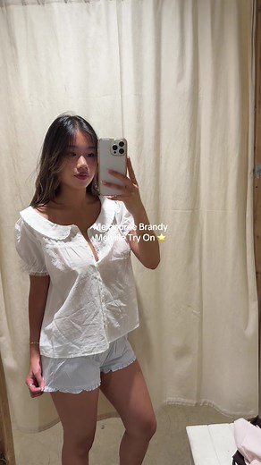 Brandy Melville Try-On: Perfect White Tops