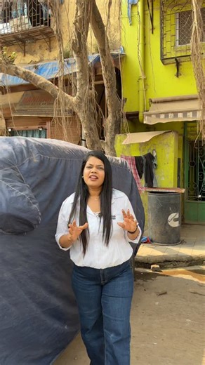 Simmy Shah on Instagram: "VALENTINE DAY DHAMAKA SALE💐❤️ Visit WebSite - www.cellbuddy.in/ 24Hrs HotLine NUMBER - 8828 222 222 24Hrs HotLine NUMBER - 771 888 8886 Buy iPhone & Get Gold & Silver Coins✅ Buy iPhone & Get Bycycle Worth 9,000₹✅ Buy iPhone & Get Suitcase✅ Grab Any iPHONE & WIN UpTo ₹50000/- CASHBACK✅ Buy iPHONE & GET UpTo 10 FREE Gifts✅ EMI Available On Credit Card & Debit Card👍🏻 Cash On Delivery Available All Over India ( Kashmir To KanyaKumari )👍🏻 COME, Buy & Get FREE Gifts❤️🎁 