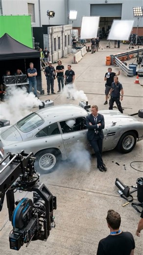 Behind the scene #jamesbond #skyfall