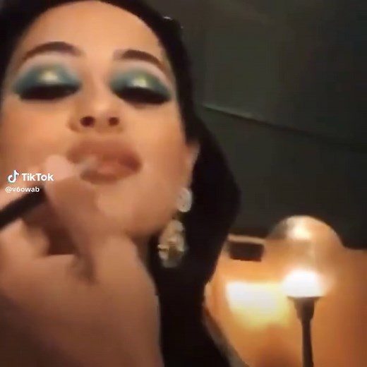 Alexa Demie Makeup and Style Tips for a Hot Look