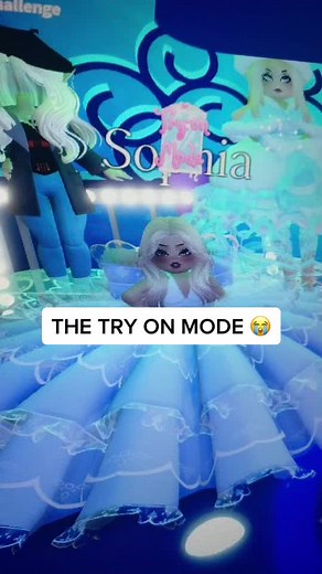 Exploring the Glitch in Try-On Mode | Royale High LTBS Skirt