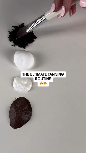 Maximize Your Tan with Platinum 2 HR Express Mousse