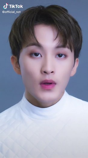 2023 NCT DREAM Season's Greetings Unboxing | SM Artist & Music Center