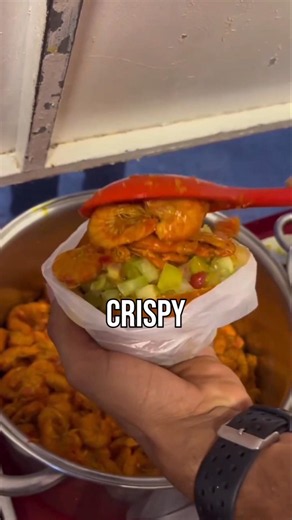 😱 You’ve NEVER Seen a Sandwich Like This in Brazil 🇧🇷