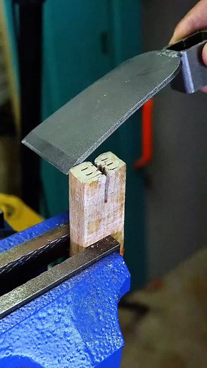 Best! No More Wobbling Hoe! Easy Fix Guide #facebookviral #facebookreel #homemadetools #tools #tips #WorkSmart #fbreelsvideo #trendingreel #asmr #work | toolstour