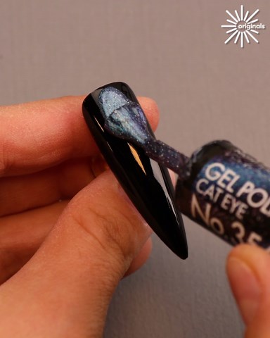 Ideas audaces y futuristas para uñas, para quienes marcan tendencia💅