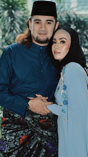 QueenFatin👑 on Instagram: "2 feb. hari dia tiba lg. add on lg setahun tua dia ek. . xlama lg 40 lh. entah lah ek makin tua makin handsome 😌 eh kita pn ape krg makin tua makin cantik 🤪i love u so much sayangg dooh. tq utk semua yg papa bt utk famly kte❤️❤️ ❤️ . sihat2 selalu cepat sado eh penat lah dk workout. di murahkan rezeki xputus2 kaya dan raya. . bahagia sokmo2 semoga di jauhkan dr dengki2 manusia 🧐 #myhusbandmyrules #myfiziemyrules #myfamlymyrules"