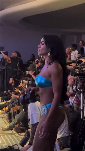 3. Elegant queens of the catwalk