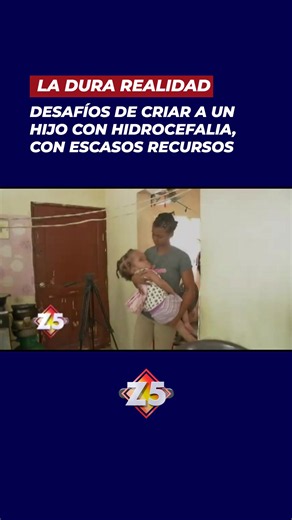 #TBT | La dura realidad de criar un hijo con hidrocefalia Este jueves de TBT recordamos un reportaje realizado hace tres años en Zona 5, una historia que sigue conmoviendo por la difícil realidad que enfrentan muchas familias dominicanas. En el sector Los Girasoles, en Santo Domingo Oeste, una madre soltera y sus hijos sobreviven en medio de grandes precariedades. Mientras, en San José de los Llanos, San Pedro de Macorís, Carolina Herrera dedica su vida al cuidado de su hija Mari García, diagnos