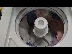 Maytag Performa Washer and Electric Dryer Matching Set Demo