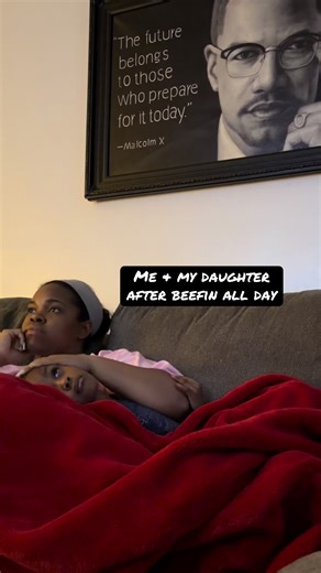 I beat myself up a lot when it comes to being a mom did I yell to much, have I been gentle & patient? But moments like this let’s me know I’m doing just fine🥰💕 #momtok #momanddaughters