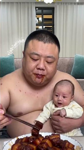 baby playing with dad 😂 아빠 먹는데 아기 바로 울먹울먹ㅋㅋ 🤣💖💜