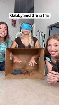 It’s Remote Controlled! 🎮🐀Triple Charm Live Edit #triplecharm #livestream