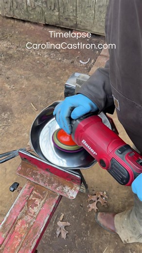 Timelapse of Polishing a Cast Iron Skillet