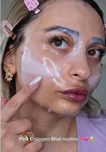 Collagen routine but make it pink 💗✨ Step 1–2–3 for that plump, glass skin glow… and yes, you’ll SEE the difference 👀 @VT Cosmetics US #v#vtcosmeticsk#korenskincarec#collagencollagenskincare #pinkskincareroutine