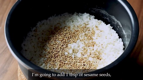 No-Fail Yaki Onigiri – Japanese Grilled Rice Balls (Butter-Fried Method!) 🍙🧈