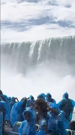 Horseshoe Falls: The largest and most spectacular section of Niagara Falls