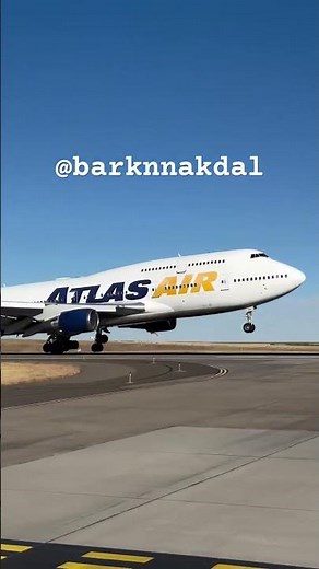 Atlas Air Boeing 747 Epic Landing | Heavy Jumbo Jet Approach & Touchdown #landing