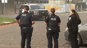 Report of man with gun puts Cottage Grove school into lockdown