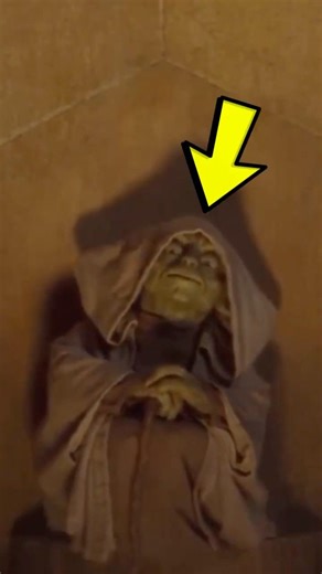 The FUNNIEST Blooper Scene In Star Wars! 😲