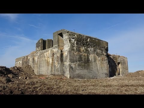 Amazing German WW2 FLAK bunkers. What is inside ?