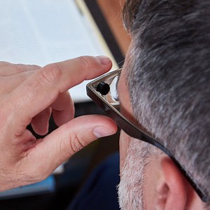 Eyejusters: Self-Adjustable Reading Glasses  - Core77